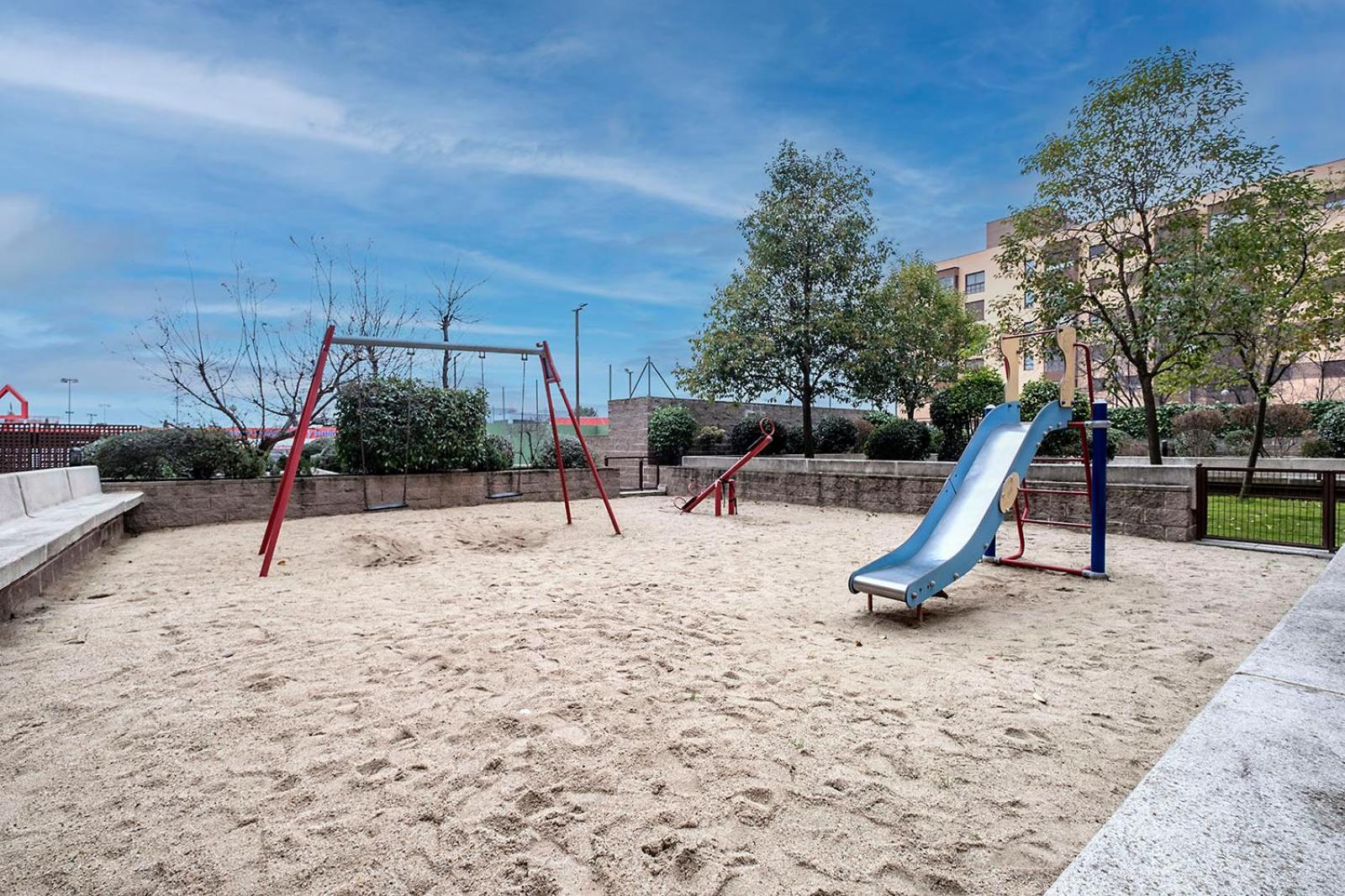 Apartamento Wanda Ifema Con Parking Y Piscina مدريد المظهر الخارجي الصورة
